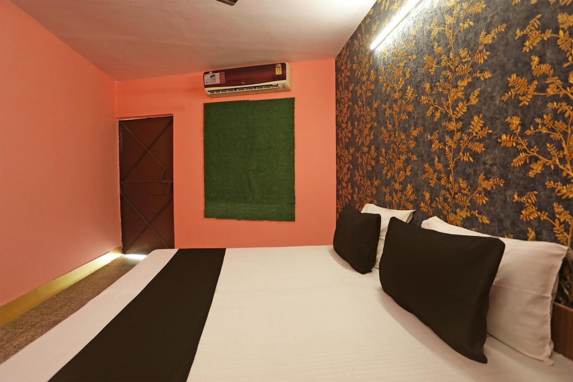 Oyo Kashish Palace Yeni Delhi Dış mekan fotoğraf